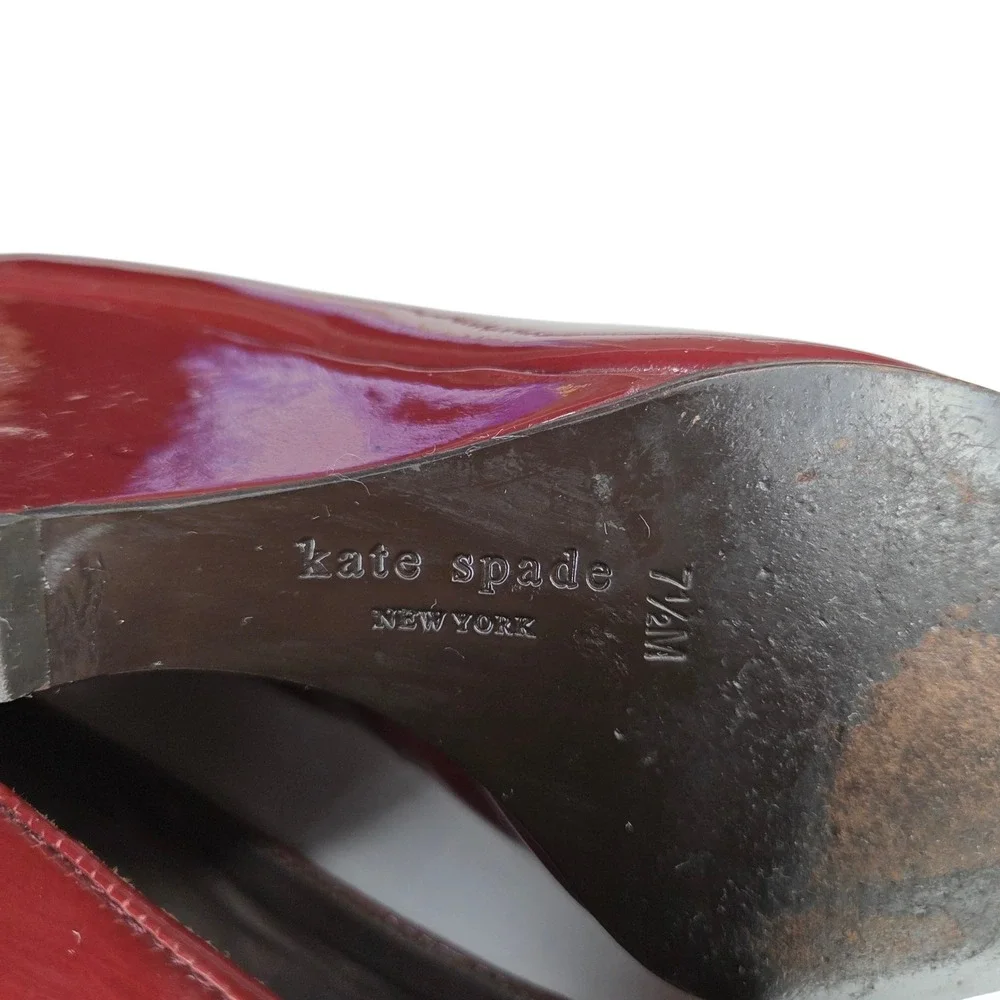 Kate Spade New York Burgundy Patent Leather Wedge Pumps Round Toe Size 7.5M